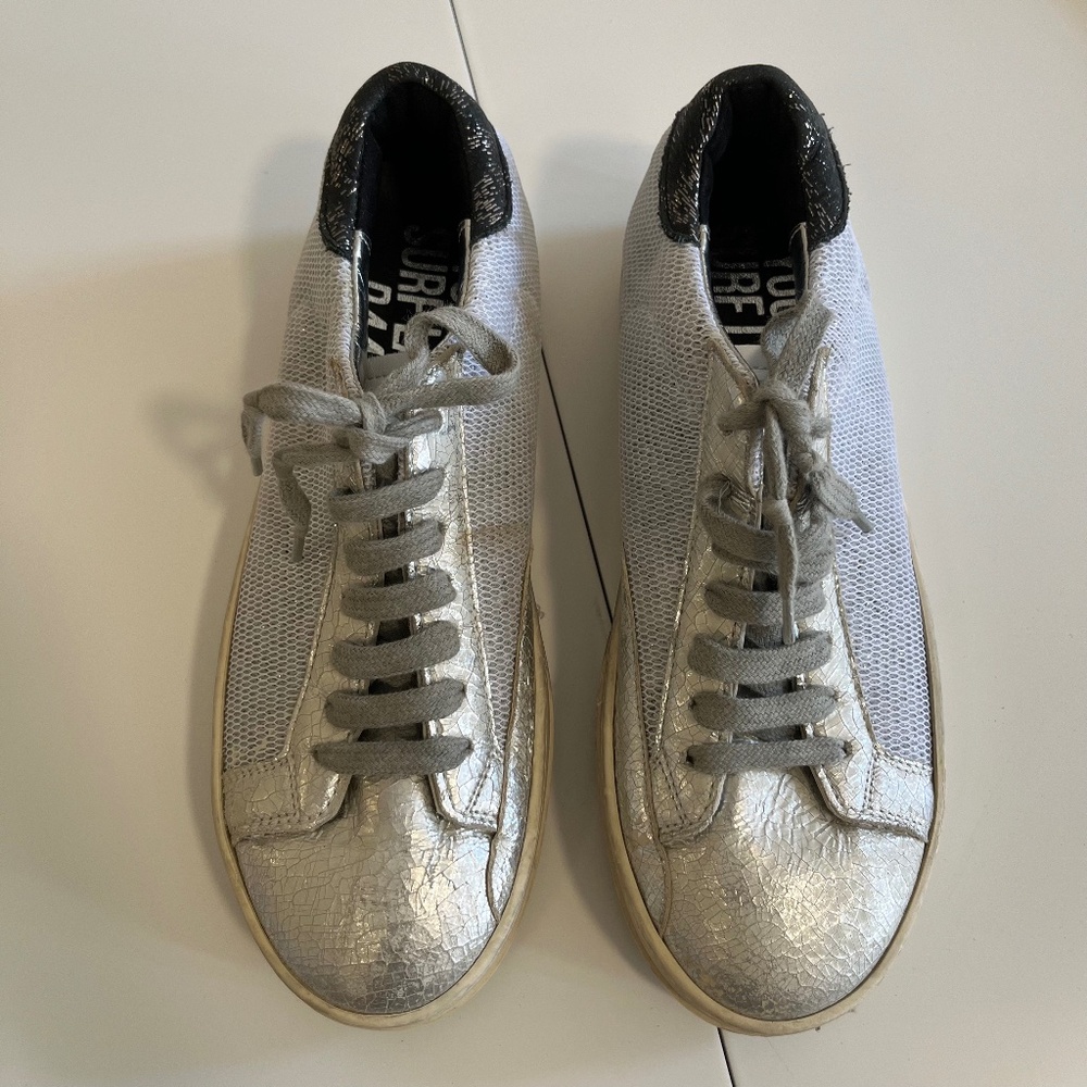 P448 Metallic Mesh Sneakers